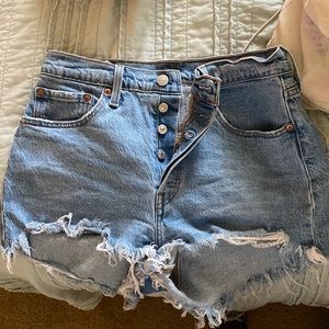 Levis Jean shorts